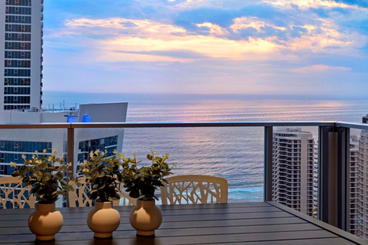 Ocean View Apartments With Balcony - Circle On Cavill - Central Location! - Self Contained & Privately Managed 골드코스트 외부 사진