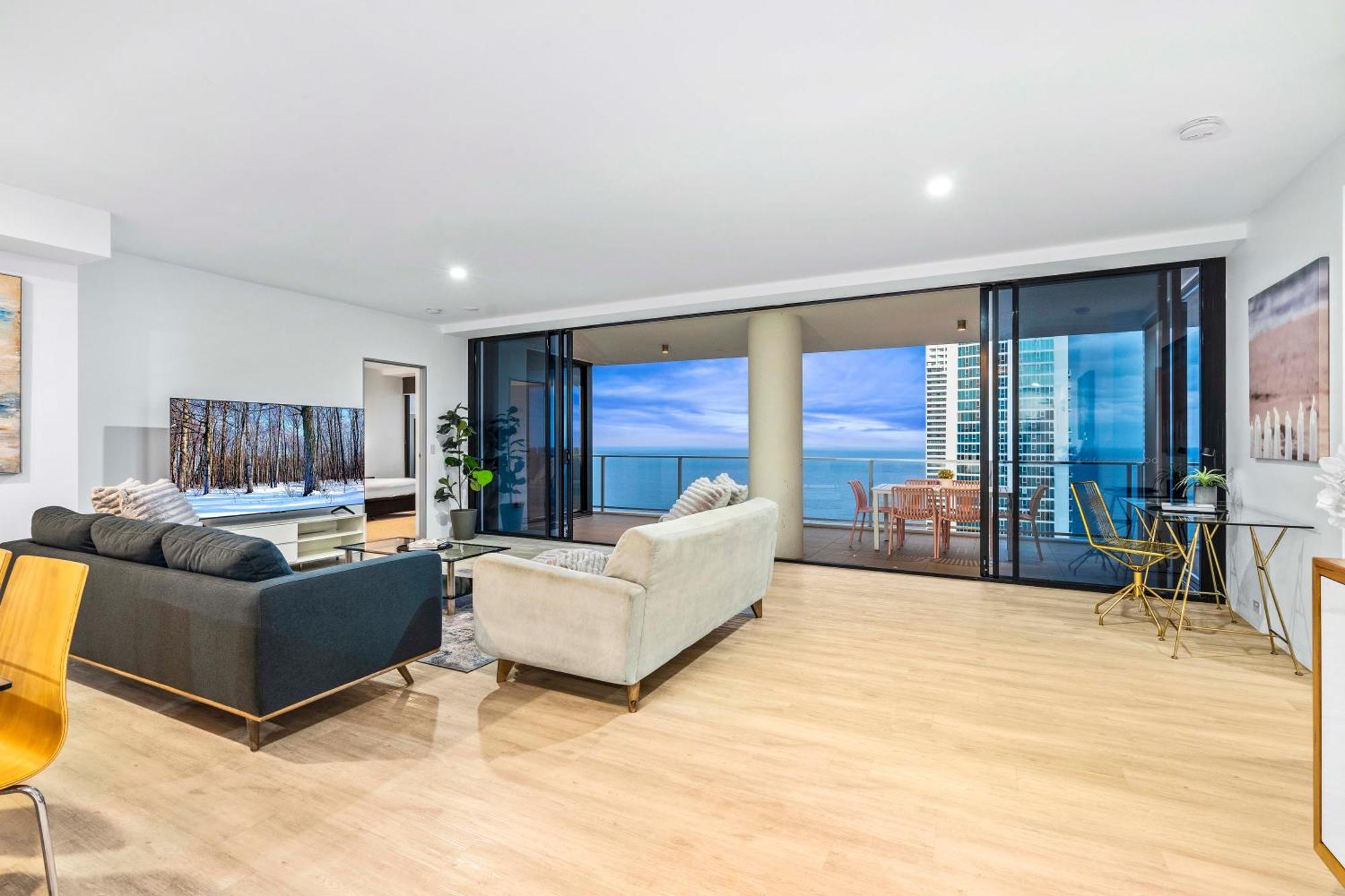 Ocean View Apartments With Balcony - Circle On Cavill - Central Location! - Self Contained & Privately Managed 골드코스트 외부 사진