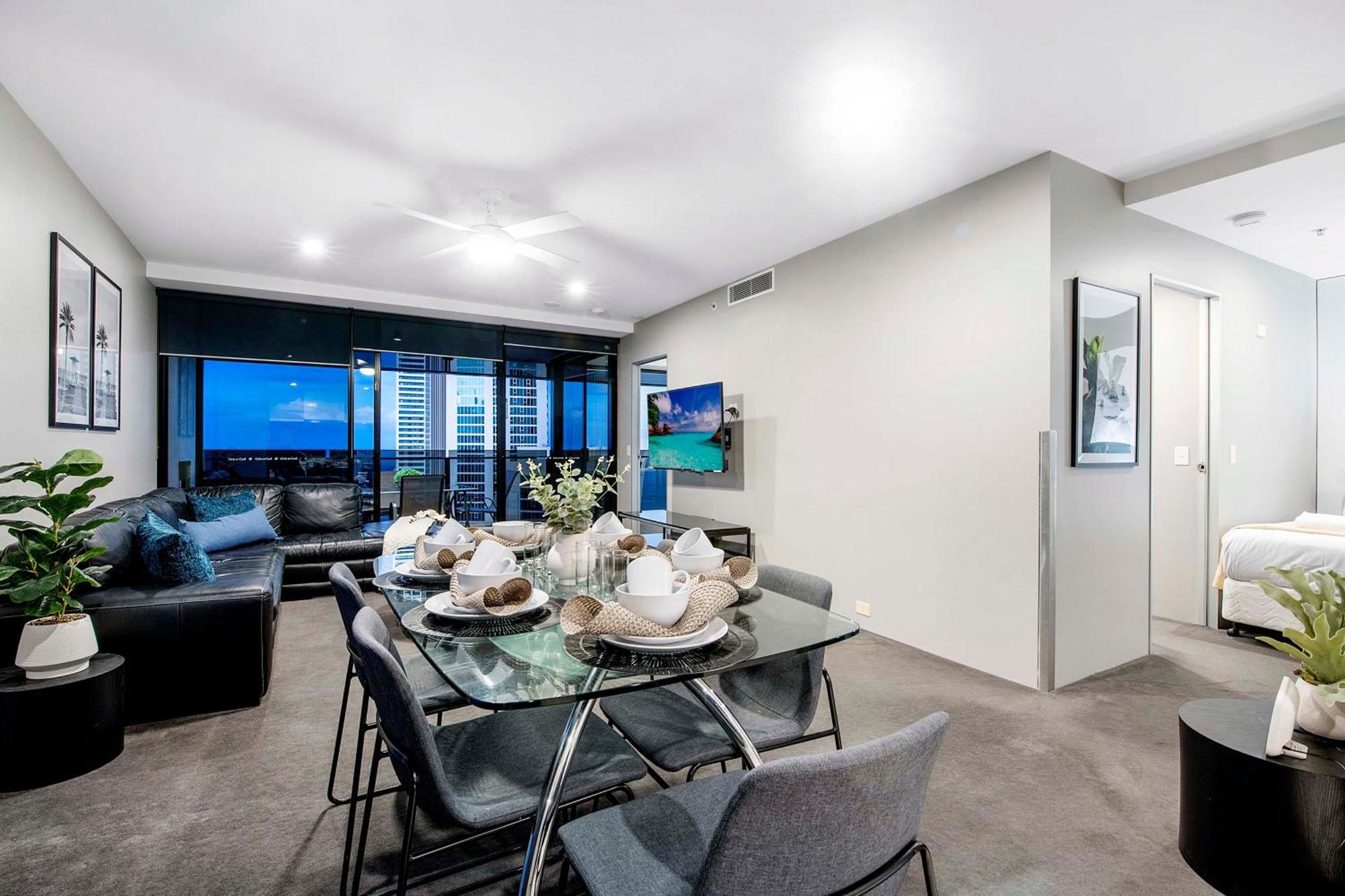 Ocean View Apartments With Balcony - Circle On Cavill - Central Location! - Self Contained & Privately Managed 골드코스트 외부 사진
