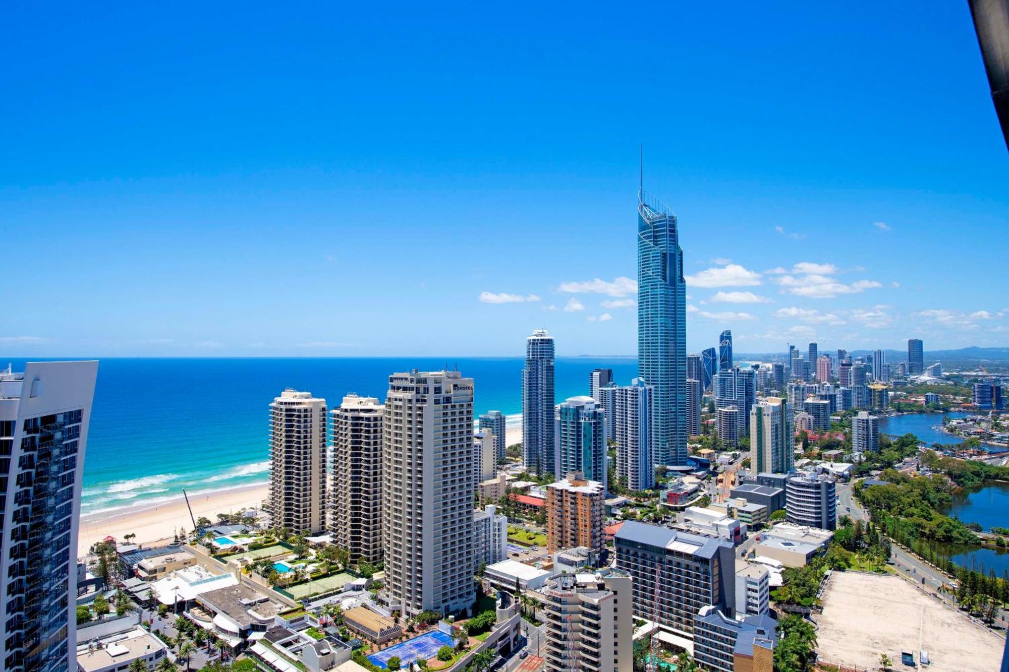 Ocean View Apartments With Balcony - Circle On Cavill - Central Location! - Self Contained & Privately Managed 골드코스트 외부 사진