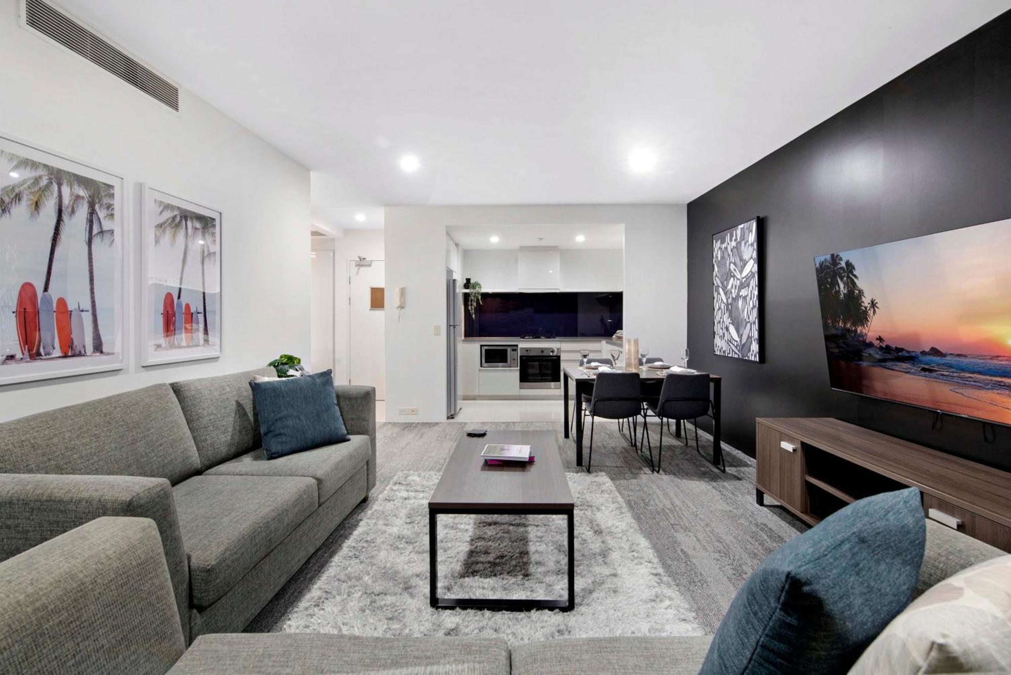 Ocean View Apartments With Balcony - Circle On Cavill - Central Location! - Self Contained & Privately Managed 골드코스트 외부 사진