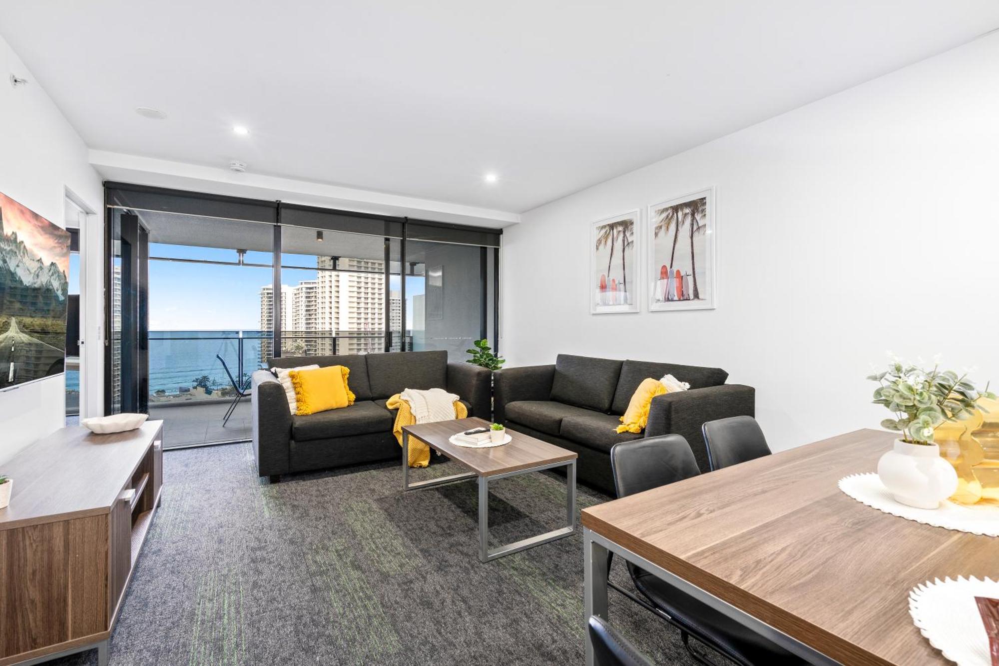 Ocean View Apartments With Balcony - Circle On Cavill - Central Location! - Self Contained & Privately Managed 골드코스트 외부 사진